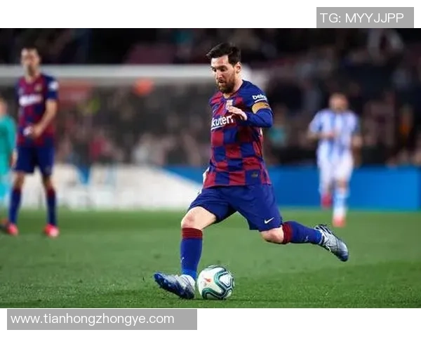 全球足球球星最新排名解析 各大球员竞争激烈 谁才是当今足坛第一人